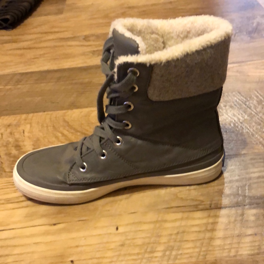 Keds - Picture 3 of 3